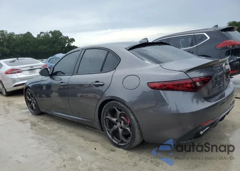 2017 Alfa Romeo Giulia Ti из США, поврежденный, VIN ZARFAECN9H7530827